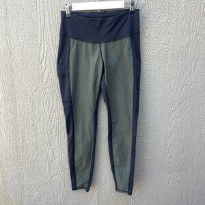 Kuhl Women's Size M Leggings 6322 Softshell Panels Key Pocket Hiking Black/Olive